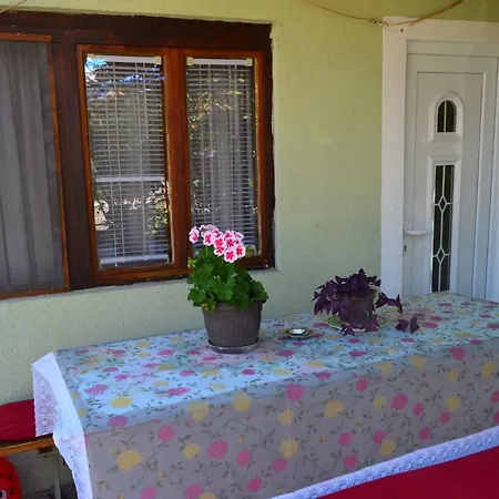 Km Dordevic Apartment